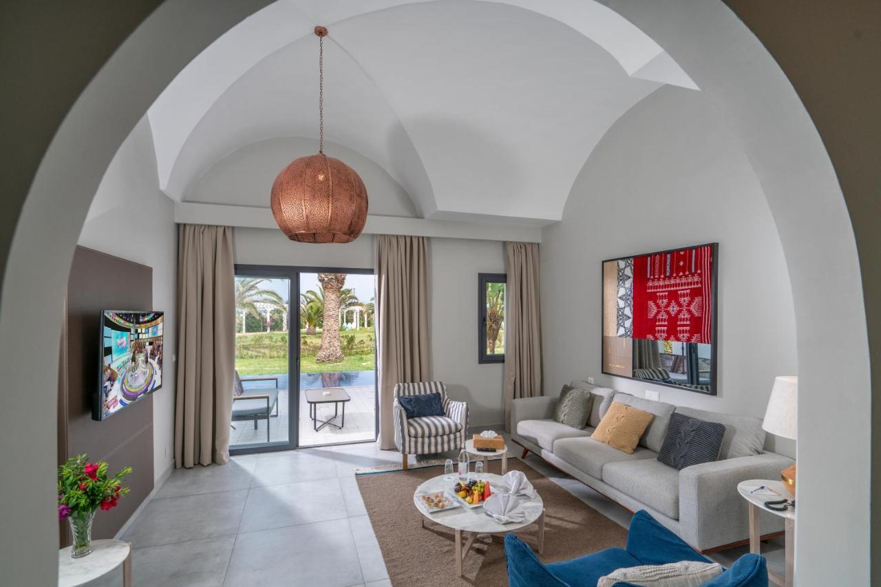 The Mirage Resort & Spa Hammamet Esterno foto A suite at the resort